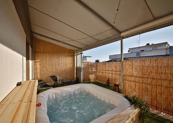 Atticoderossi A 500mt Da Stazione&centrostorico * Bari