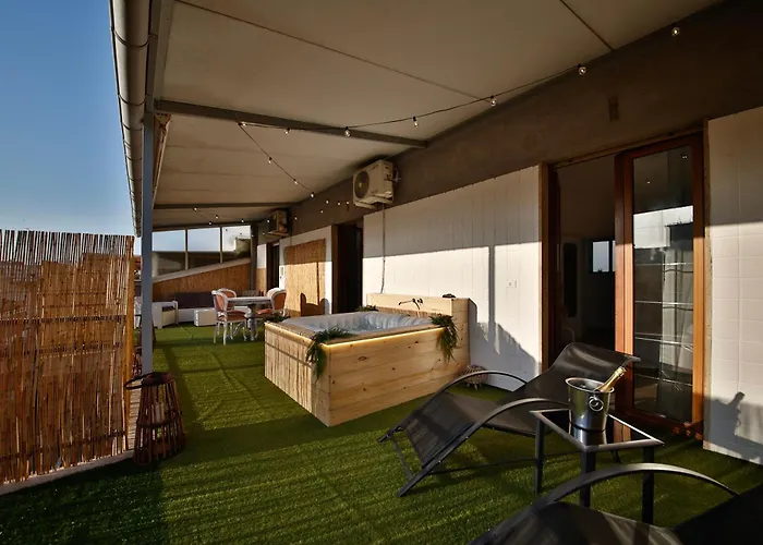 Atticoderossi A 500mt Da Stazione&centrostorico * Bari