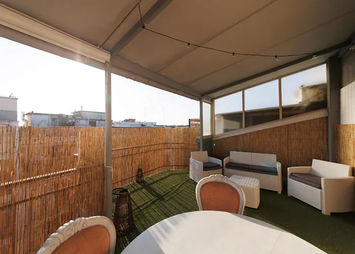 Atticoderossi A 500mt Da Stazione&centrostorico Appartement Bari