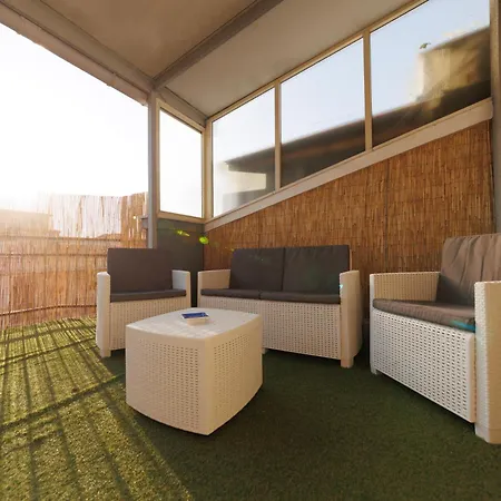 Atticoderossi A 500mt Da Stazione&centrostorico アパート