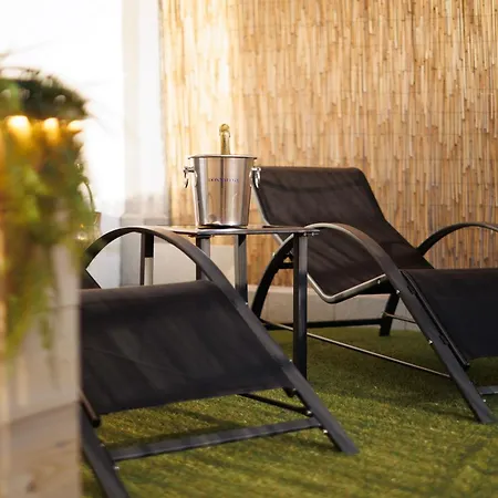 アパート Atticoderossi A 500mt Da Stazione&centrostorico