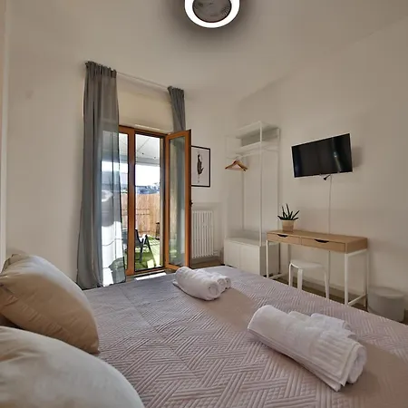 アパート Atticoderossi A 500mt Da Stazione&centrostorico