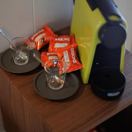 公寓 Atticoderossi A 500mt Da Stazione&centrostorico