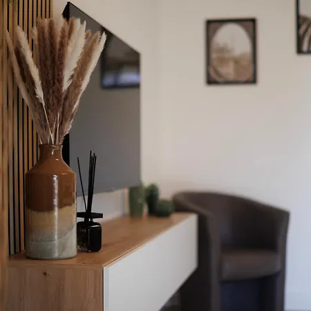 Atticoderossi A 500mt Da Stazione&centrostorico バーリ