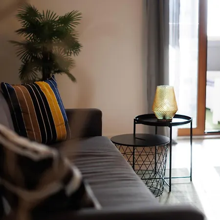 アパート Atticoderossi A 500mt Da Stazione&centrostorico バーリ