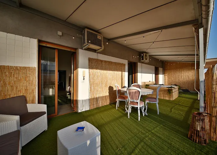 Atticoderossi A 500mt Da Stazione&centrostorico Apartment