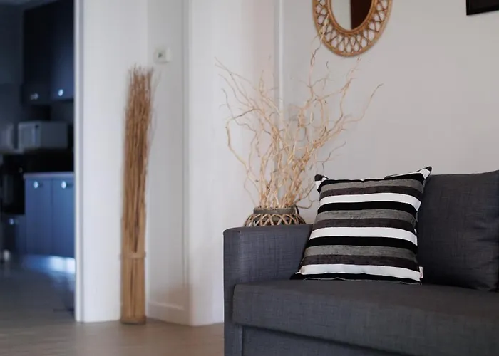 Atticoderossi A 500mt Da Stazione&centrostorico Apartment Bari